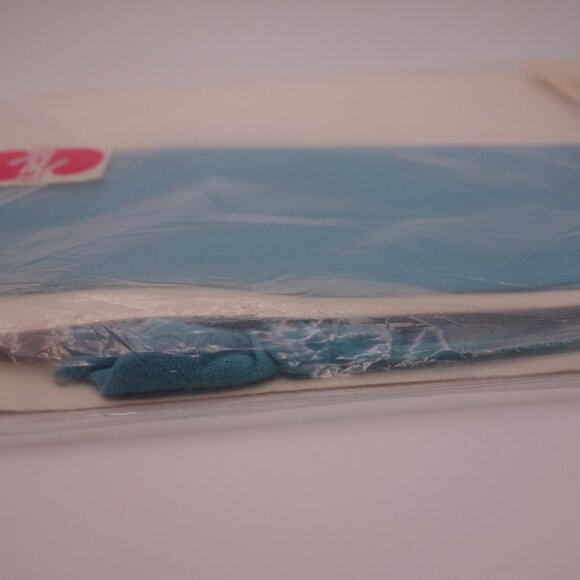 SECRET One Size All Sheer Sandalfoot Made in Canada 100% Nylon AQUA Panty Hose - Picture 12 of 12